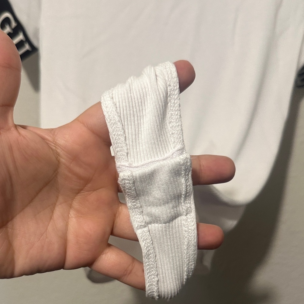 Guess White Ribbed Top - Picture 5 of 5